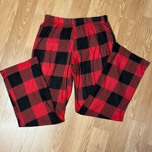 Buffalo Checked Size Small Pajama Bottoms